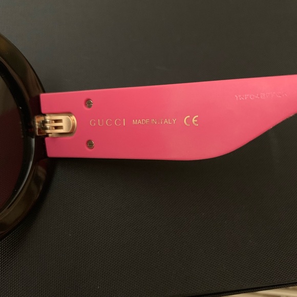 ‼️SOLD‼️💞GUCCI💞 - Picture 5 of 7